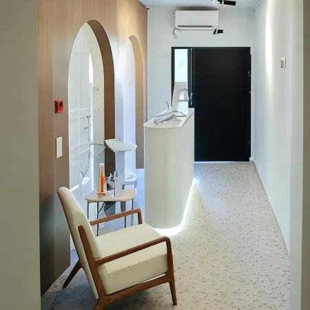 Uphill Unique Boutique Suites