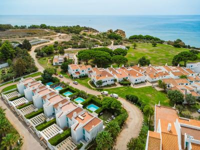 Sunny 5BR Villa Prainha Club