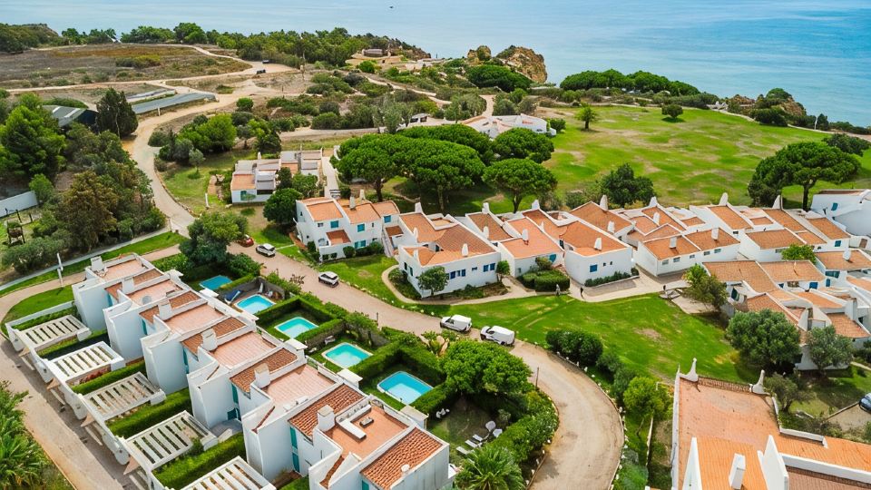 Sunny 5BR Villa Prainha Club