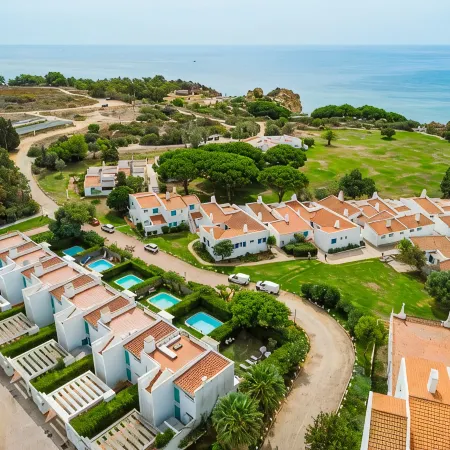 Sunny 5BR Villa Prainha Club