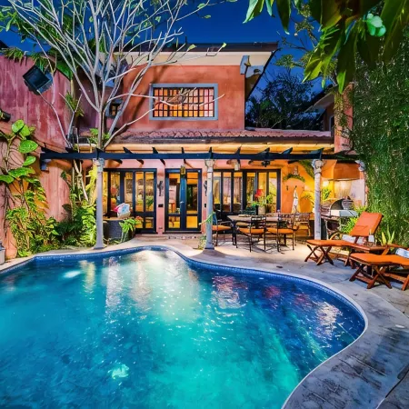 Villa Oasis: A luxury villa just steps to beach with private pool, WIFI & A/C