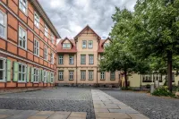 REGIOHOTEL am Nicolaiplatz Wernigerode - Homestays