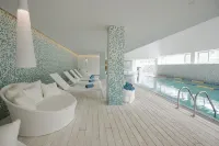 The Grand Hotel - Kolam Renang