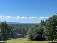 True Adirondack Retreat! Nestled in the Mountains! -  Privatzimmer