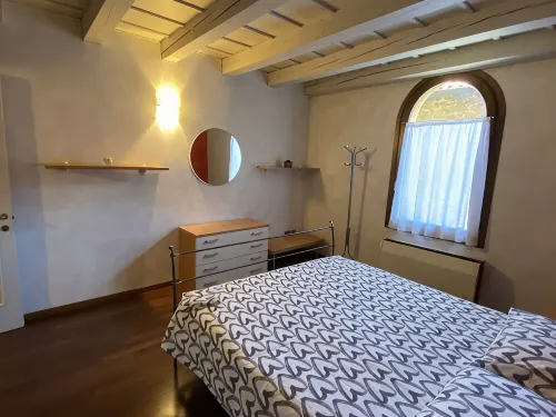 Residence dei Frutti-The Pomegranate-bright apartment a stone's throw from the squares - 2-Sterne