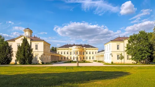 Károlyi Kastély Hotel & Restaurant - Desayuno