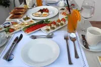 La Veranda De Larnaca - breakfast
