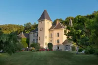 Chateau et Spa de la Commanderie Hotels in Echirolles