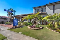 Alabaster Motor Inn Hotels in Taree