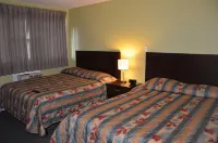 Coachman Inn Hotels near University of Regina