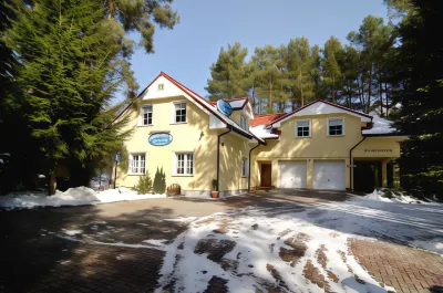 Hotelik Gościniec Pod Sosnami Drzonków Các khách sạn ở 