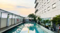 Harris Hotel and Conventions Kelapa Gading Jakarta - Family
