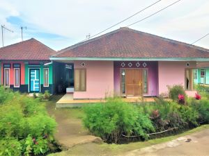 Villa Lembang Bunda