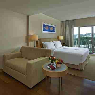 로열 출란 더 커브 Rooms
