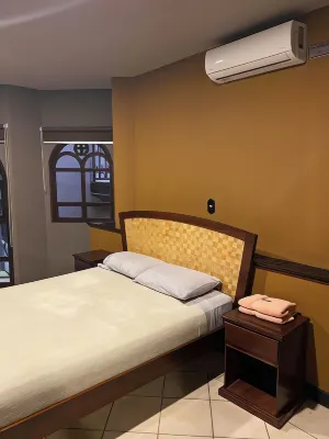 Alajuela Backpackers Airport Hostel
