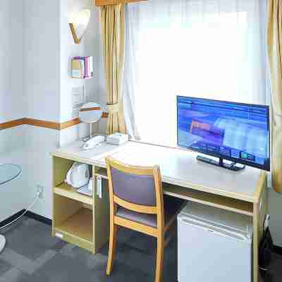 Toyoko Inn Shonan Hiratsuka Eki Kita Guchi No 2 Rooms