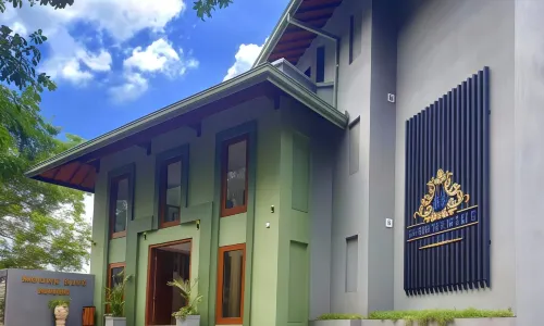 Mount Blue Kandy