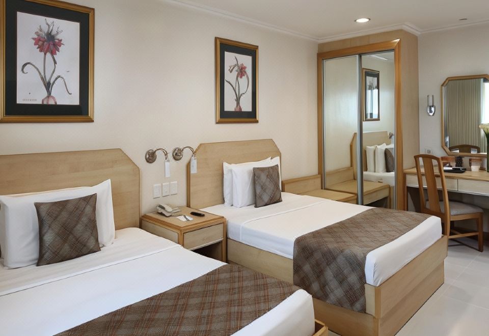 마닐라 로터스 호텔 복도 사진