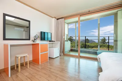 Samcheok Nomad Pension Hotels near Jangho Port