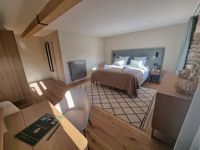 Château de Villars فنادق في Saint-Pierre-de-Boeuf