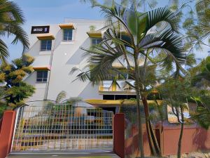 Super OYO Cozee Homestay and Guest House