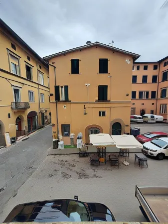 Residenza Centro Storico Отели рядом с достопримечательностью «Torre delle Ore»