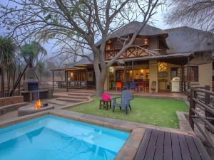 Lovely Holiday Home Bordering Kruger National Park