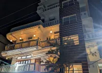 Mezenga 2 - Premium Backpackers Hostel Các khách sạn ở 
