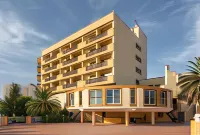 Parador de Melilla Hotels near Floristería Paco