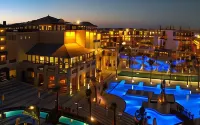 Steigenberger Aqua Magic, All Inclusive Hotel berhampiran Planet Spa Hurghada Marriott Beach Resort