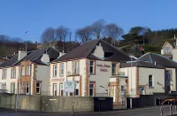Twin Lions Hotel - Mountain view