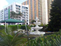 Shores Terrace - Motels