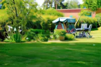 Alvaret Hotel & Hostel Hotels near Edins Lustgård och Snickeri