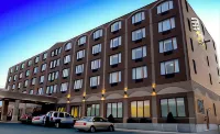 Capital Hotel Hotels in der Nähe von The Outport Restaurant and Pub
