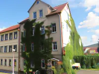 Pension Mahrets Puppenstube Hotels near Karlstraße