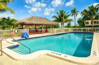 Oceans Beach Resort & Suites - parking