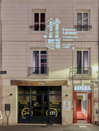 Logis Hôtel du Théâtre