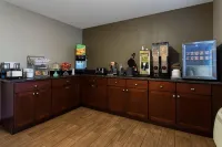 Super 8 by Wyndham Cromwell/Middletown - Desayuno