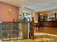 Coco Grande Hotel - bar