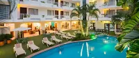 Los Arcos Suites