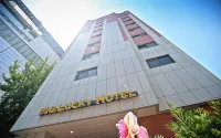 Jongno M and Lucky Hotel فنادق في سيول