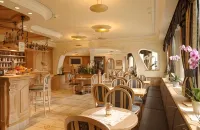 Hotel Alle Alpi Hôtels à : Moena