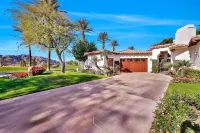 Rancho La Quinta Country Club Spanish Beauty w/ Detached Casita
