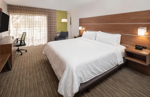 Holiday Inn Express 博卡拉頓，西