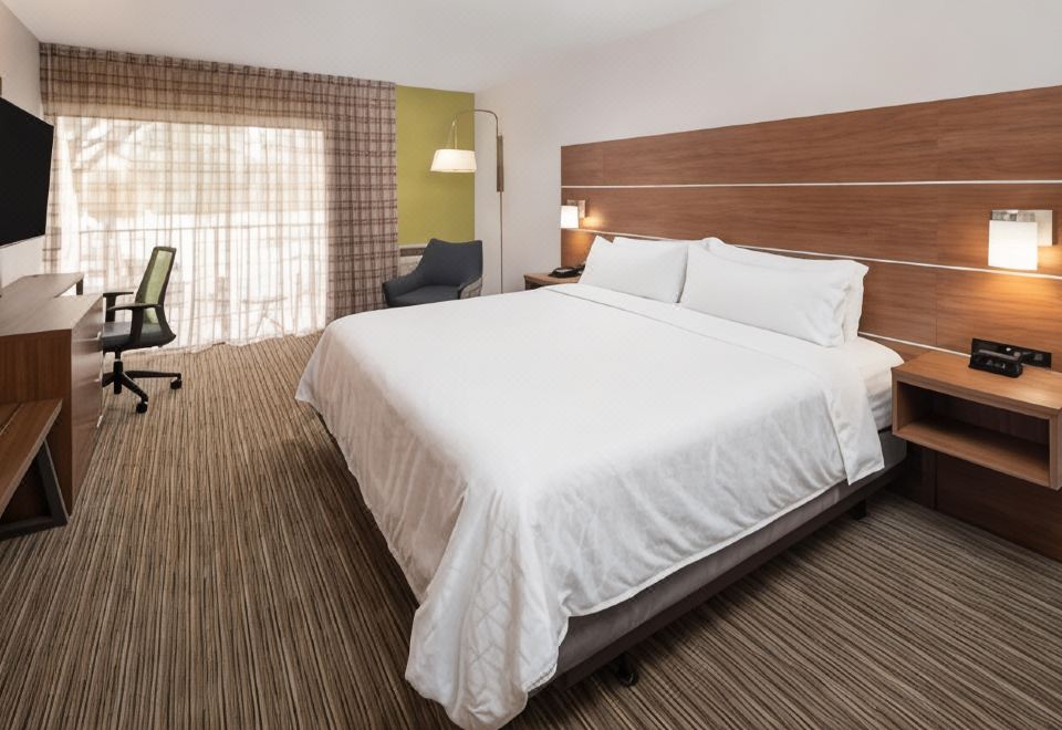 Holiday Inn Express BOCA RATON-WEST by IHG in Hamptons at Boca Raton