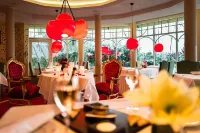 호텔 바이 슈만 레스토랑 & 스파-템펠 쉬르기스발데 호텔