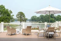 The Oaks Waterfront Các khách sạn ở Easton