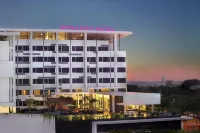 Mercure Serpong Alam Sutera Hotels near Musala IBNU ALI