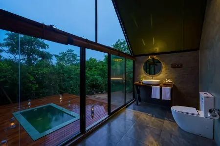 Makini Bush Camp, Yala Отели рядом с достопримечательностью «Kataragama Sacred Bo Tree»