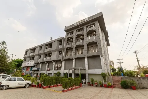 Hotel One I-9 Islamabad - Pysäköinti
